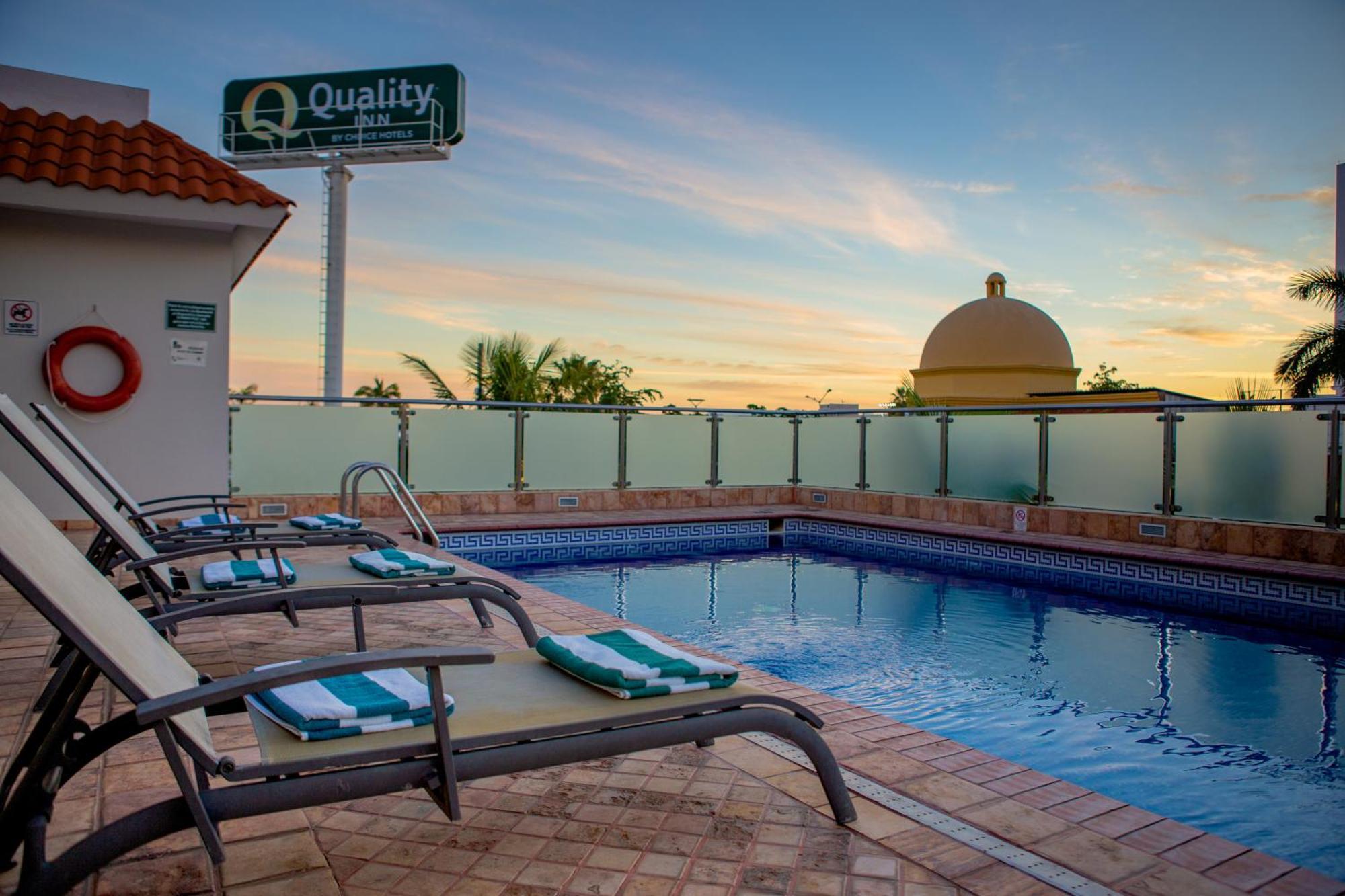 Quality Inn Mazatlán Exterior foto